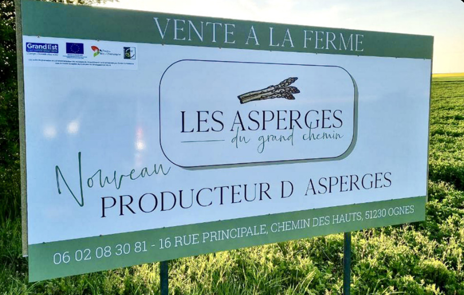 Création et impression de panneaux pour un producteur local LES ASPERGES DU GRAND CHEMIN dans les ardennes